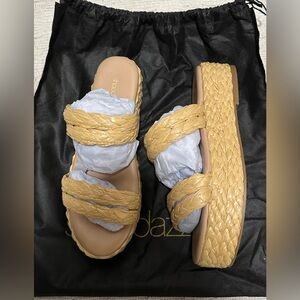 Shoedazzle Platform Sandals